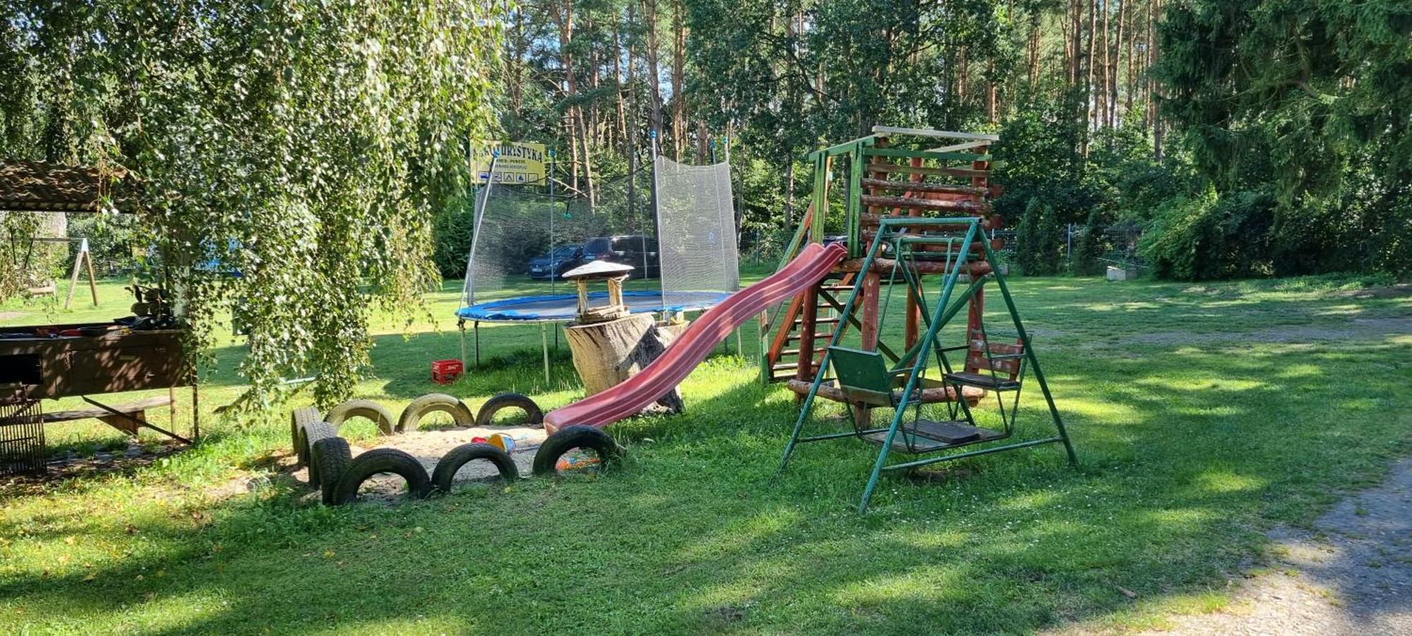 Pod Swierkami - *